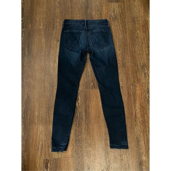 Mother The Looker Love Lust & Pixie Dust Jeans, Dark Wash, Sz 26 /Small, MP $298 - Picture 12 of 15